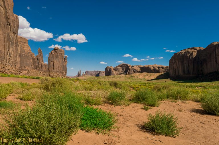 28.08.2015 – Monument Valley – Valley of the gods – Moki Dugway