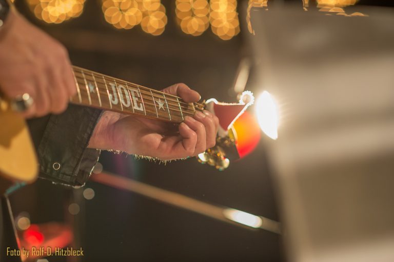 Johnny Cash Experience spielt in Moers auf dem Weihnachtsmarkt