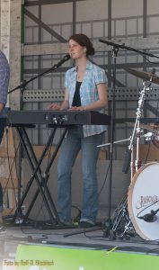 Rascals Corner - Dominique